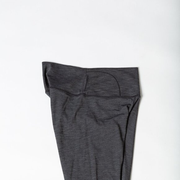 Lululemon Wunder Under Crop Size 8 - Picture 10 of 12